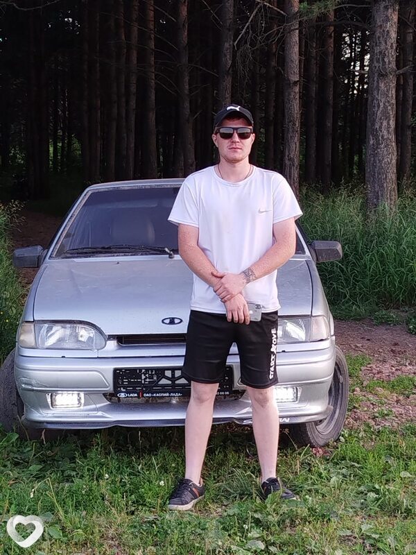 Максим, 22, Ленинске-Кузнецком — анкета №2042325