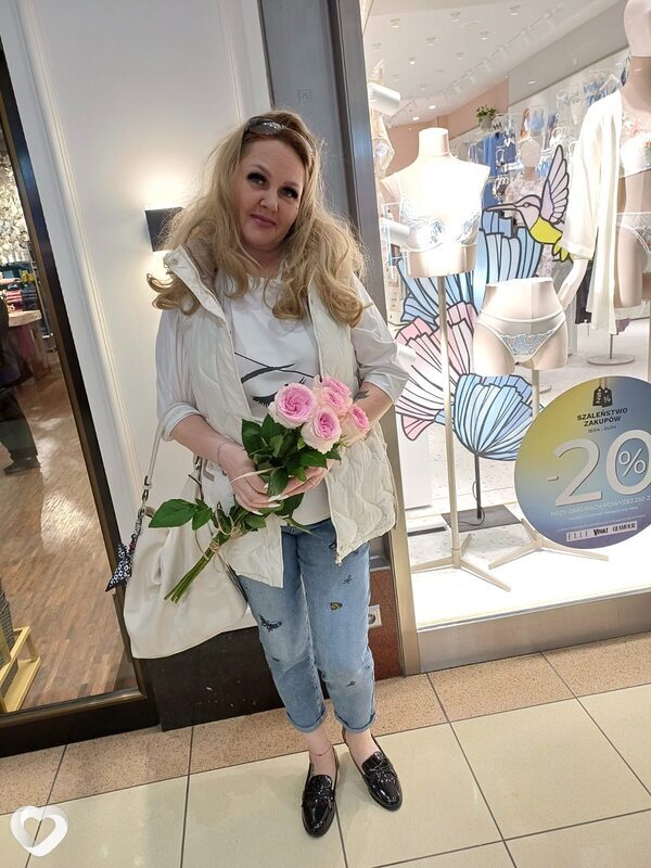 Лана, 47, Варшава — анкета №2042211