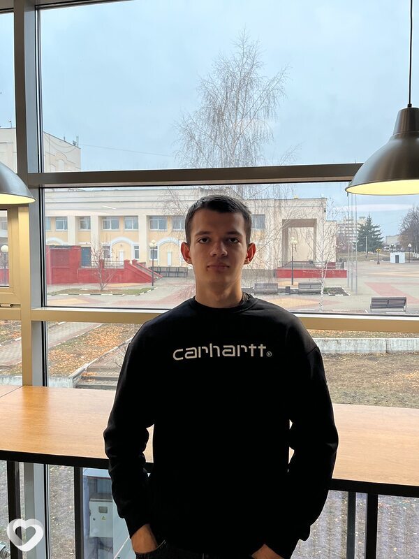 Данил, 19, Белгороде — анкета №2042414