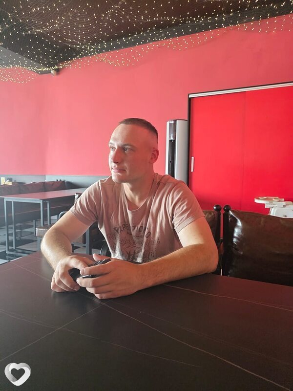 Андрей, 27, Ульяновске — анкета №2042351