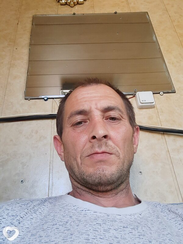 Саша, 43, Белове — анкета №2043669