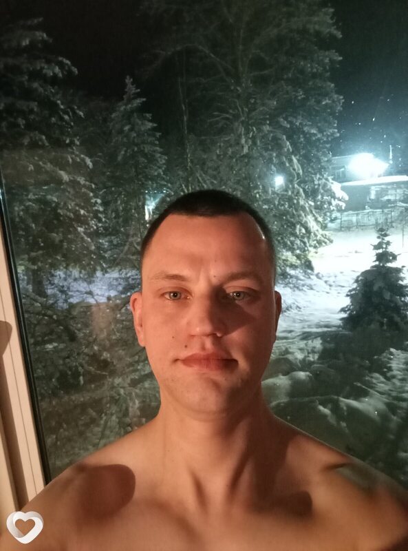 Юрий, 32, Волосове — анкета №2043779