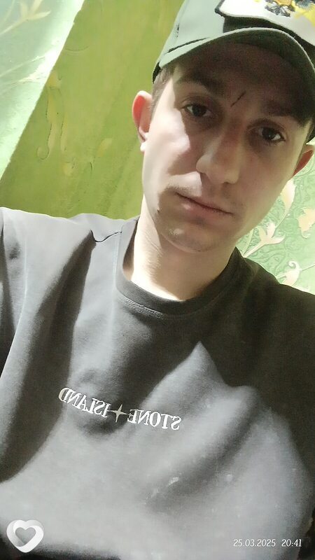 Владислав, 22, Луганске — анкета №2043848