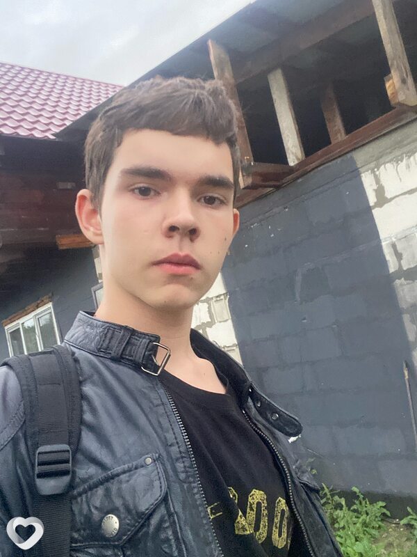 Даниил, 20, Иркутске — анкета №2043932