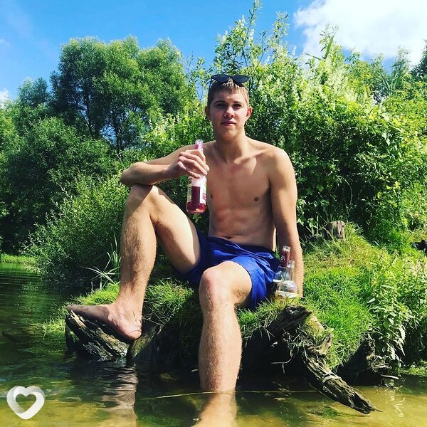 Никита, 22, Москве — анкета №2044548