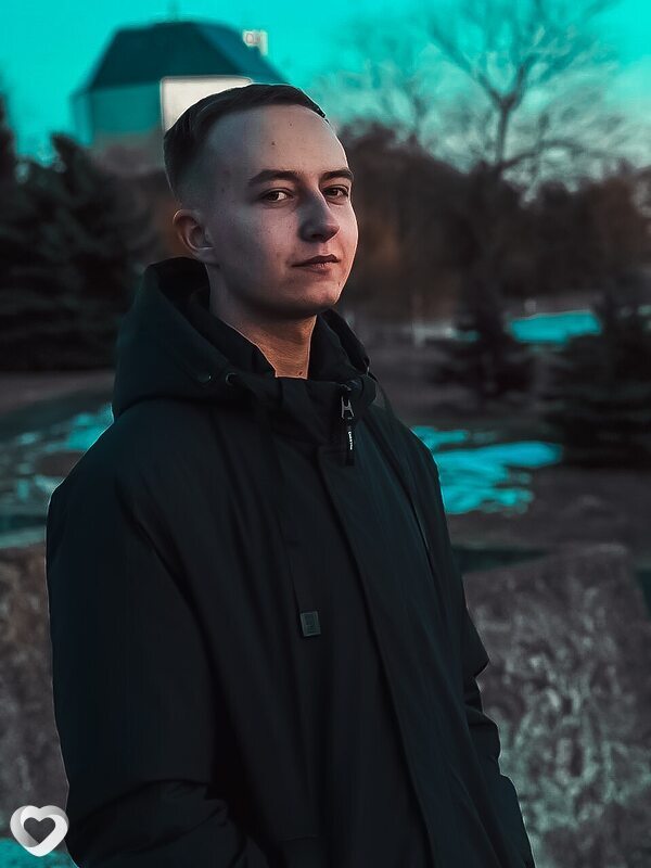 Максим, 27, Витебске — анкета №2044559