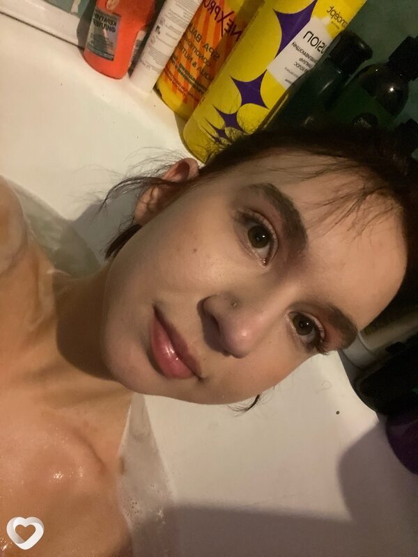 Дарья, 21, Новосибирске — анкета №2044885