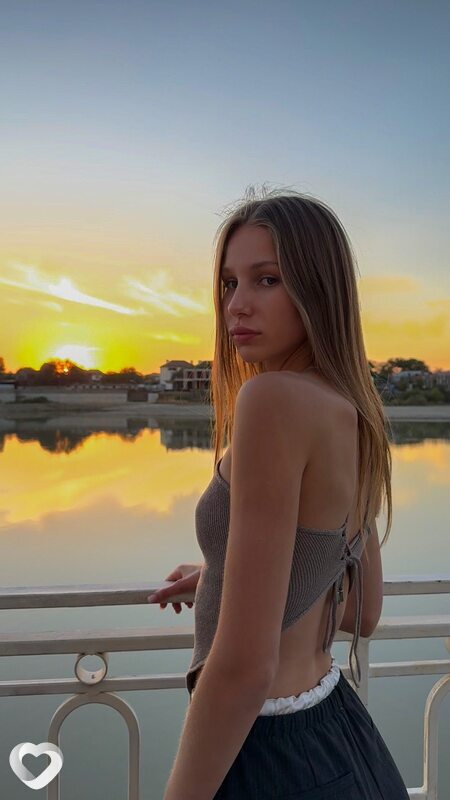 Елена, 23, Краснодаре — анкета №2045325