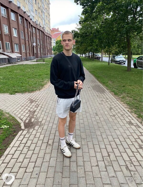 Вадим, 22, Минске — анкета №2045340