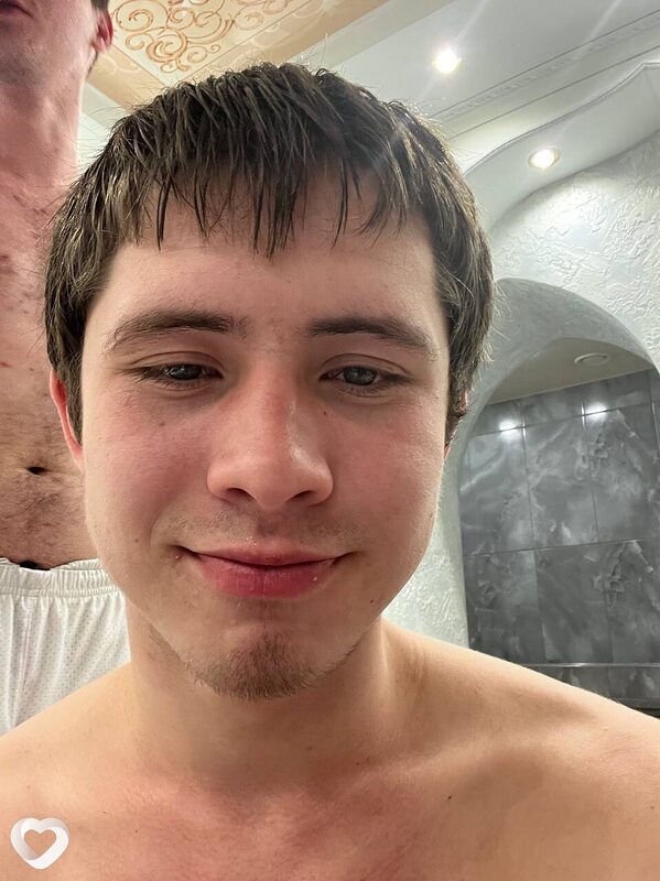 Захар, 20, Белове — анкета №2045270
