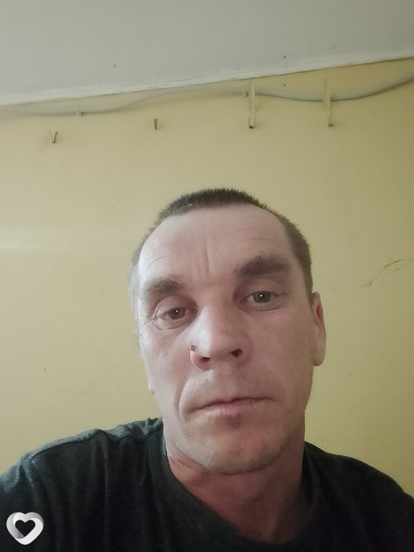 Юрий, 37, Свердловске — анкета №2045524