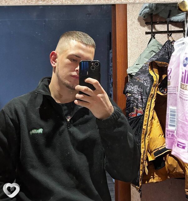 Стас, 21, Братске — анкета №2045947
