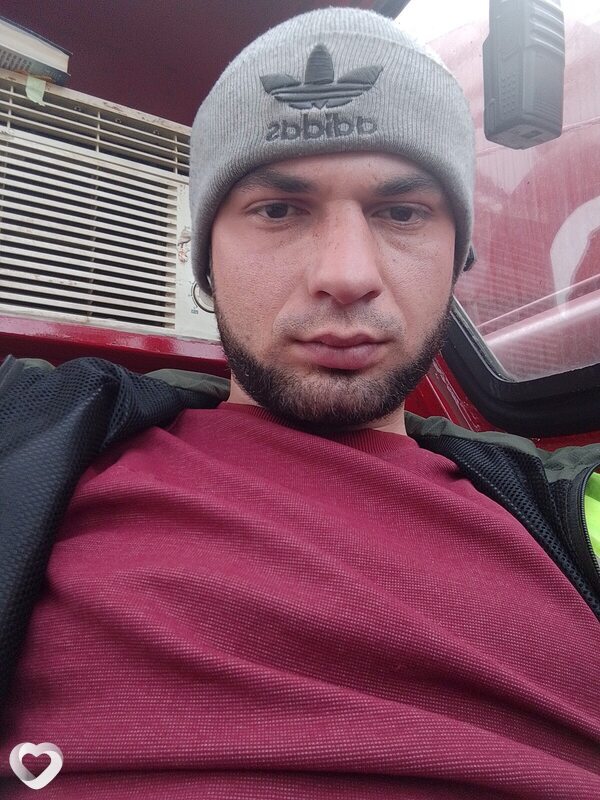 Павел, 29, Уссурийске — анкета №2046415