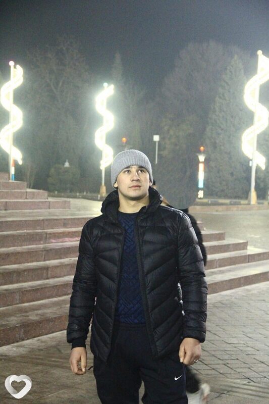 Шамсулло, 27, Новосибирске — анкета №2046353