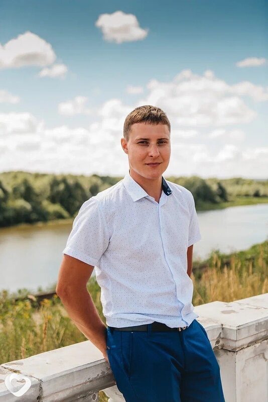 Андрей, 32, Каменске-Шахтинском — анкета №2046187