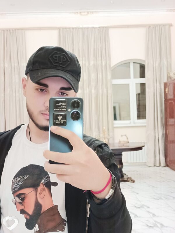 Никита, 21, Туле — анкета №2046482
