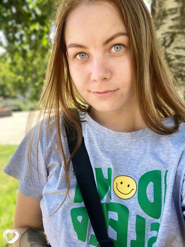 Лиза, 26, Березниках — анкета №2046451