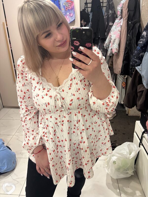 Юлия, 27, Красноярске — анкета №2047286