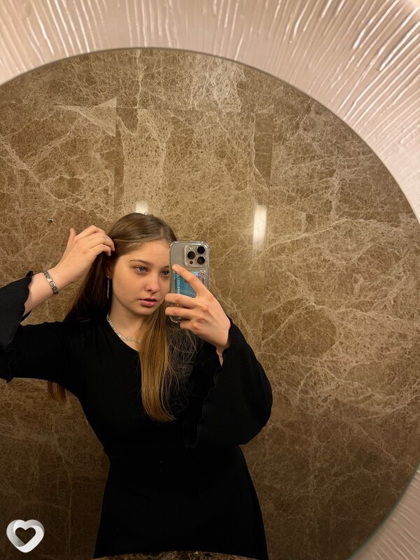 Алина, 25, Новосибирске — анкета №2046589