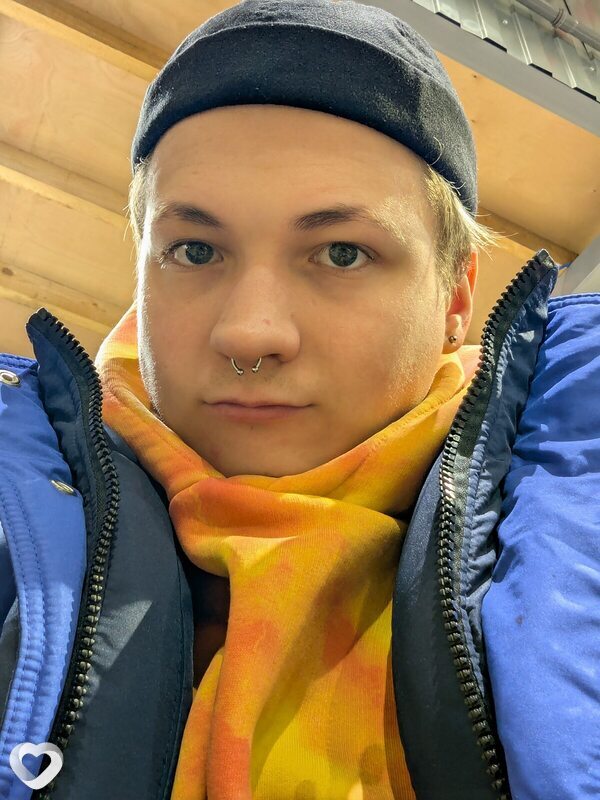 Данил, 24, Санкт-Петербурге — анкета №2047103