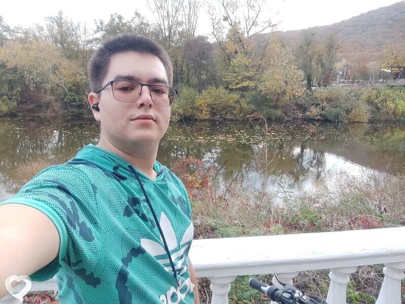 Анатолий, 26, Москве — анкета №2046701