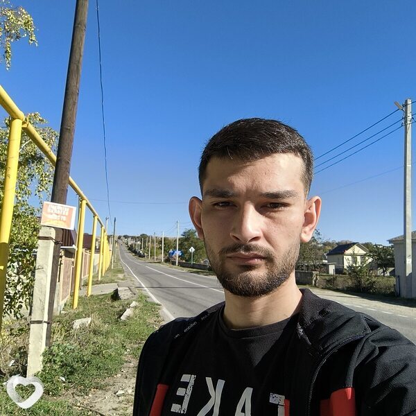 Рома, 30, Кисловодске — анкета №2047352