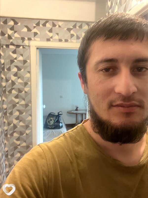 Магомед, 30, Екатеринбурге — анкета №2047777