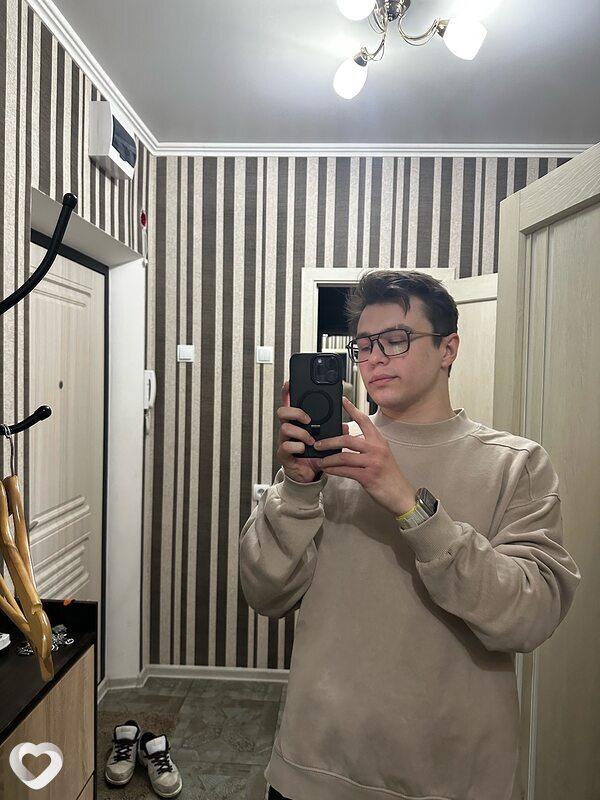 Константин, 25, Барнауле — анкета №2047839