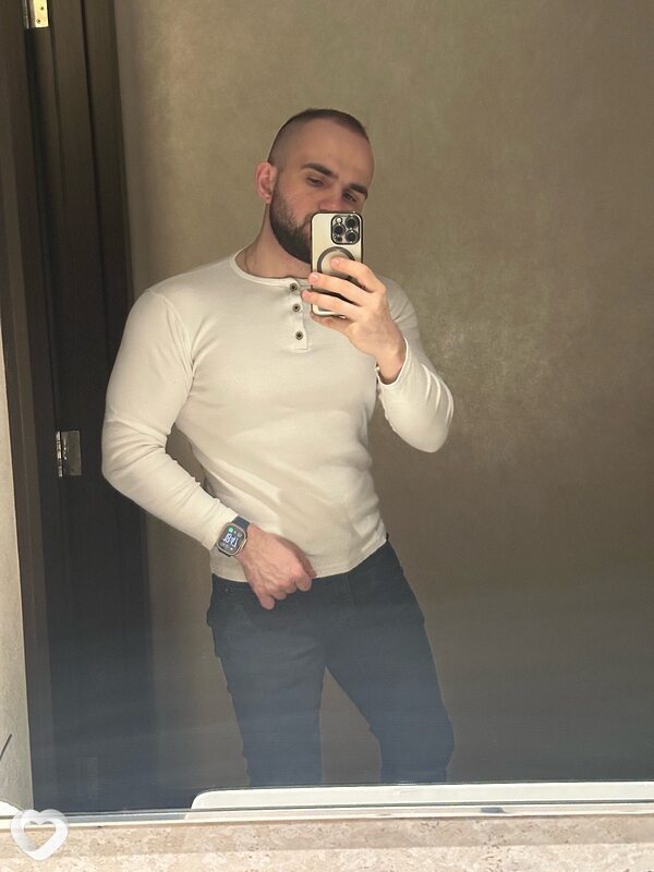 Виктор, 32, Москве — анкета №2047750