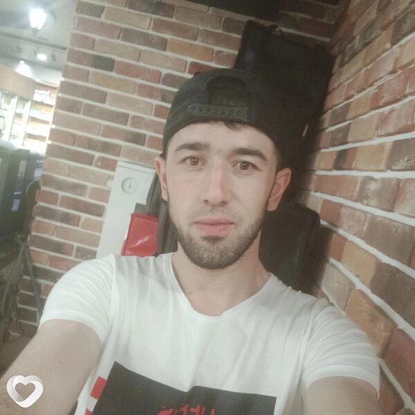 Голиб Рахимов, 30, Новом Уренгое — анкета №2047923