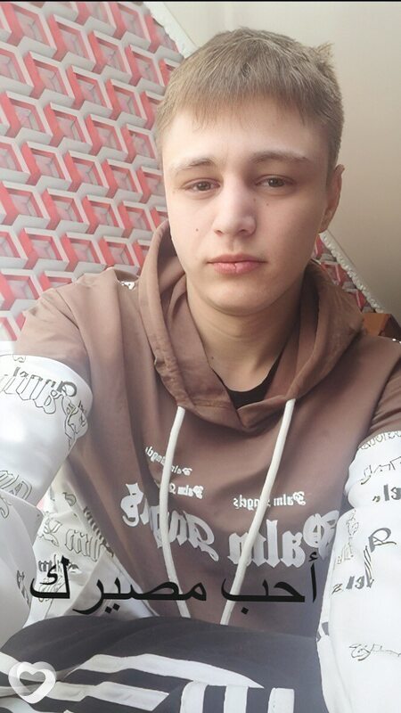 Гена, 27, Барнауле — анкета №2047841