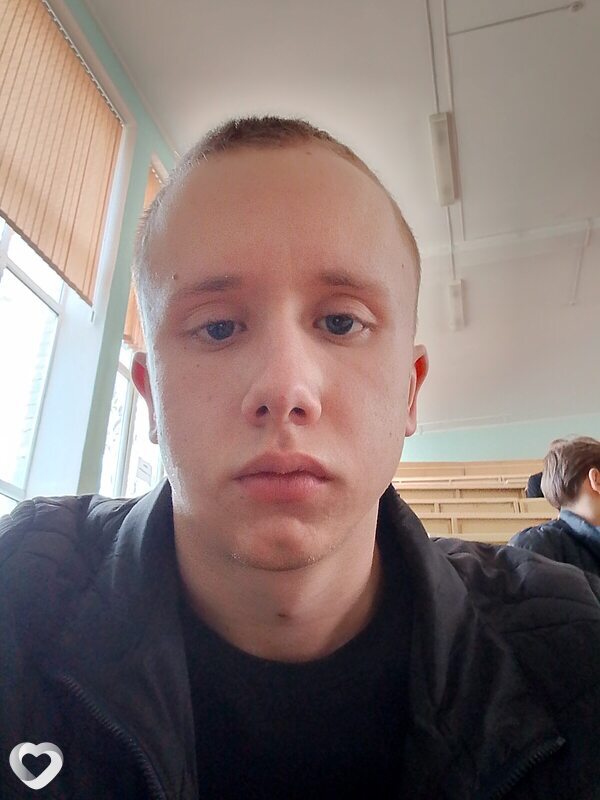 Даниил, 19, Новочеркасске — анкета №2048366