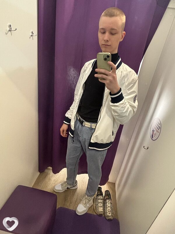 Александр, 23, Костроме — анкета №2048531