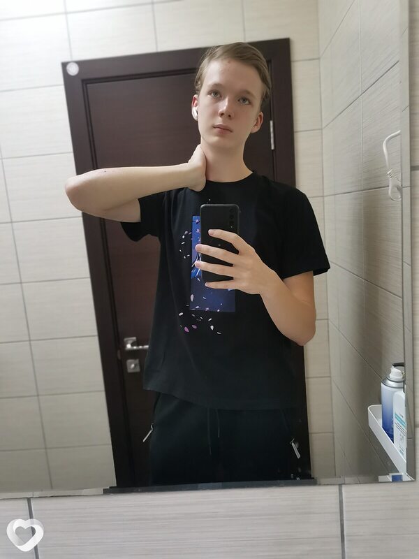 Кирилл, 20, Краснодаре — анкета №2048699