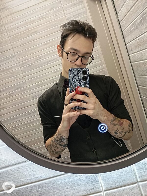Дима, 27, Новосибирске — анкета №2049072