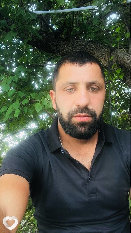 Алик, 31, Ростове-на-Дону — анкета №2049413