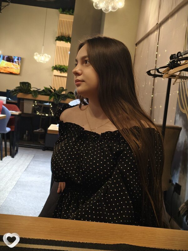 Катя, 19, Нижнекамске — анкета №2050278
