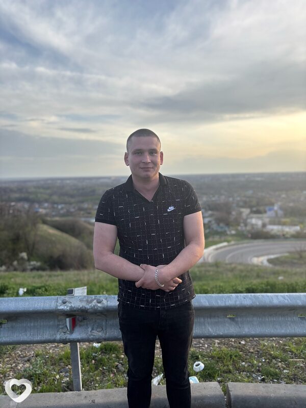 Дима, 26, Армавире — анкета №2050222