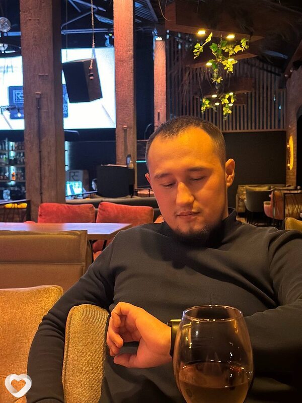 Тимур, 25, Омске — анкета №2050476