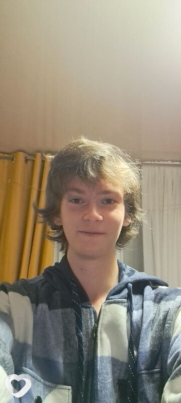 Дмитрий, 19, Волгограде — анкета №2050346