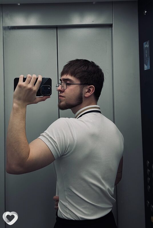 Денис, 21, Казани — анкета №2050514