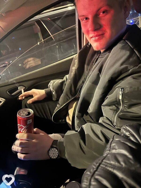Кирилл, 24, Санкт-Петербурге — анкета №2050490