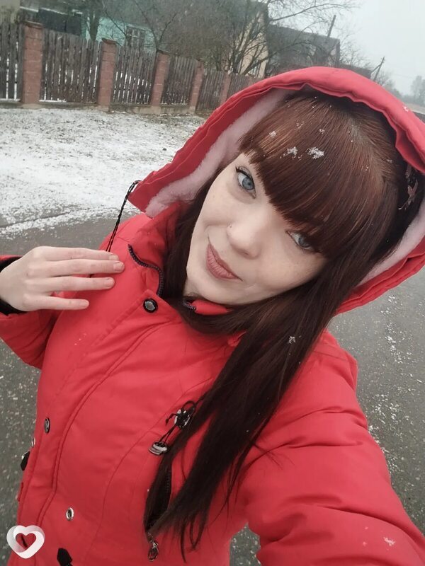 Ульяна, 27, Минске — анкета №2050587