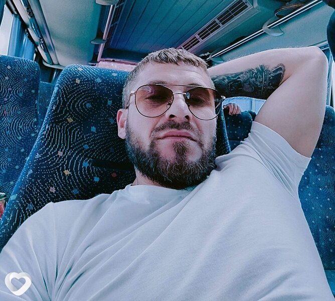 Эрик, 37, Бердянске — анкета №2050601