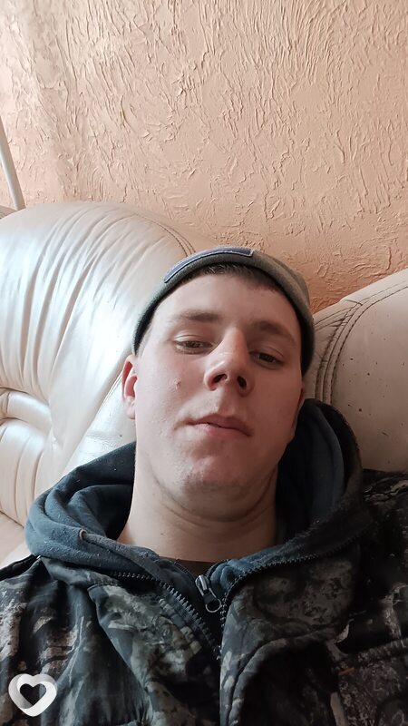Александр, 22, Кемерове — анкета №2050937