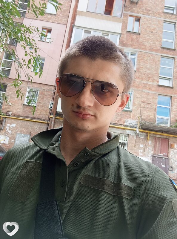 Андрий, 27, Запорожье — анкета №2051872
