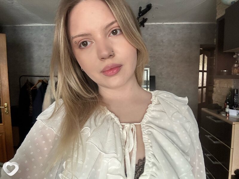 Алина, 22, Минске — анкета №2052235