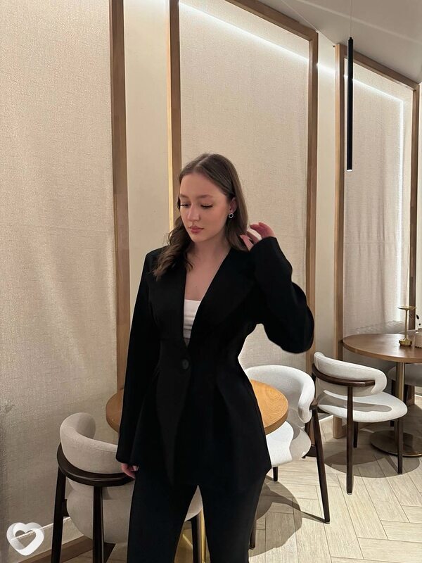 Ирина, 21, Новосибирске — анкета №2052341