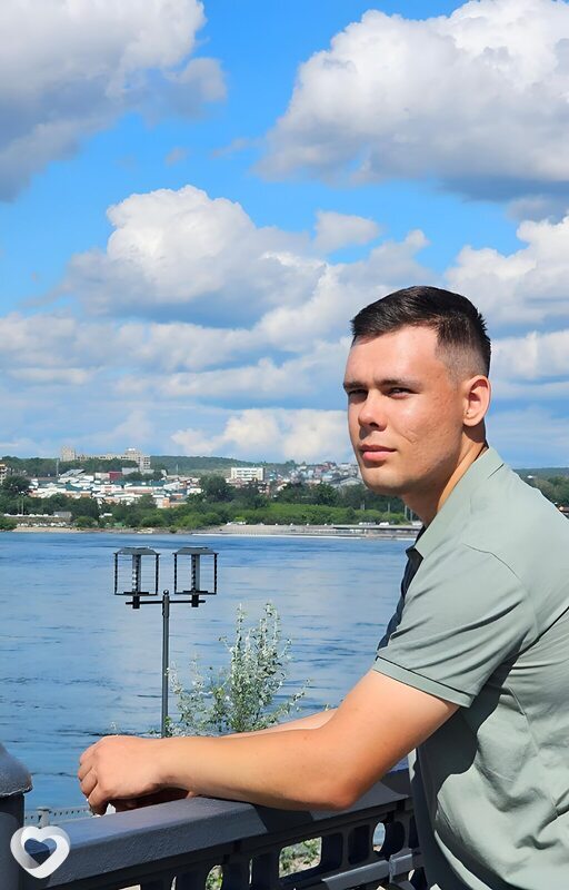 Дмитрий, 21, Иркутске — анкета №2052897