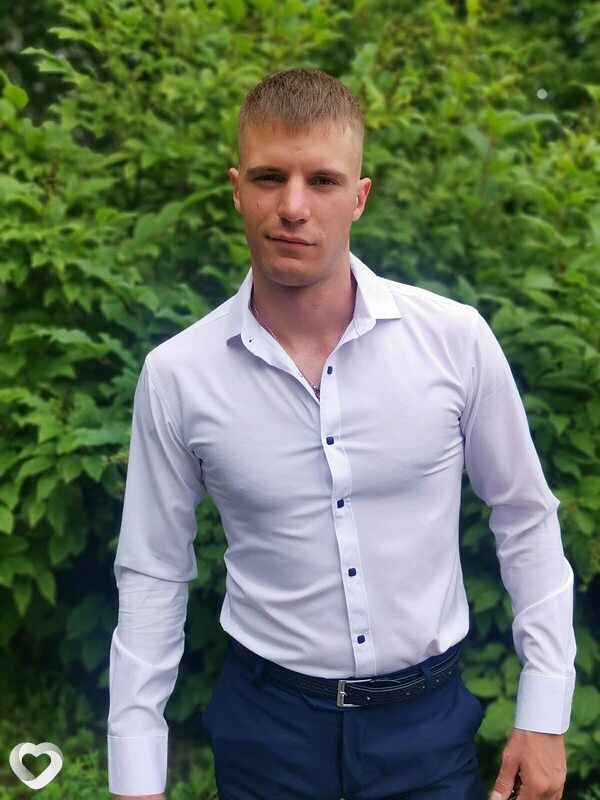 Андрей, 27, Ангарске — анкета №2052876
